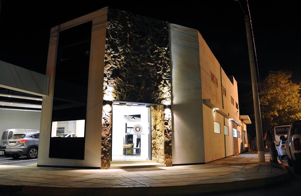 Hotel Pucara Y Rent A Car La Rioja Exterior foto